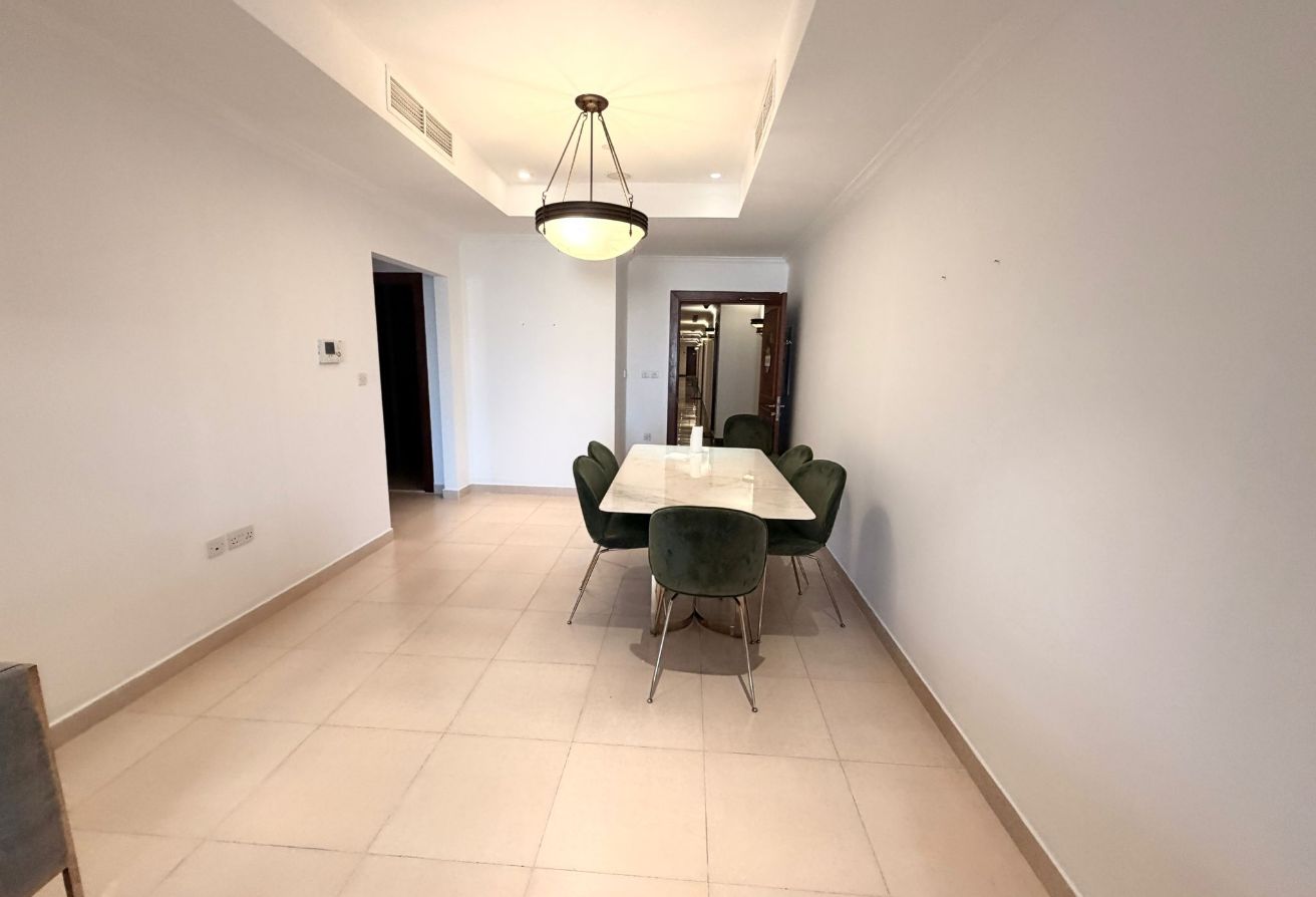Marina view furnished 1bhk apartment with balcony thumbnail 8