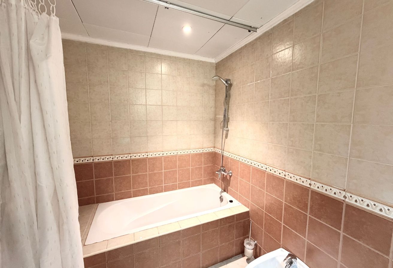Marina view furnished 1bhk apartment with balcony thumbnail 13