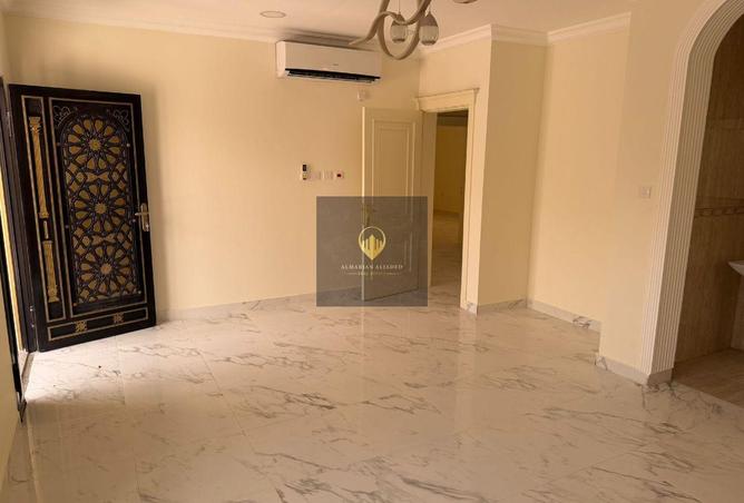 57780700 - Property Main Image