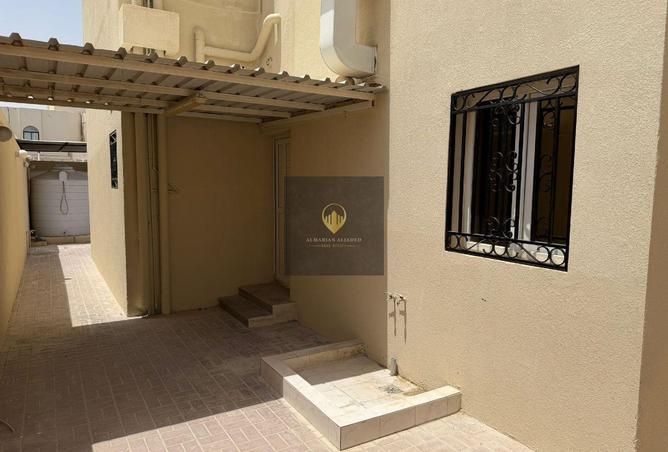 57780700 - Property Image 3