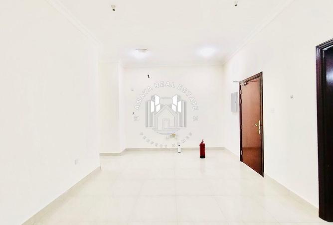 1028143 - Property Image 2