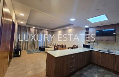 Apartment - 1 Bedroom - 2 Bathrooms for rent in R-19 Building - Al Erkyah City - Lusail