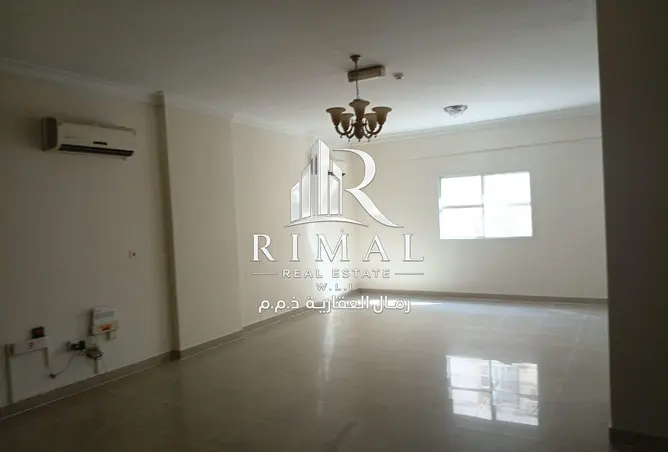 63529434 - Property Image 3