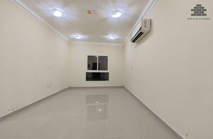 Apartment - 2 Bedrooms - 2 Bathrooms for rent in Somerset Al Mansoura - Al Mansoura - Doha
