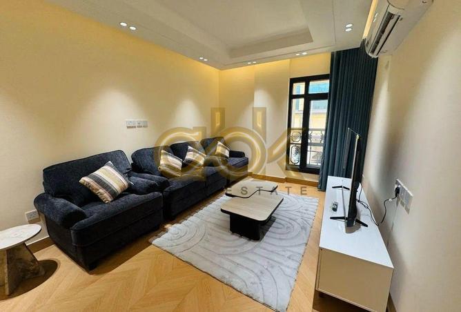 52270908 - Property Image 3