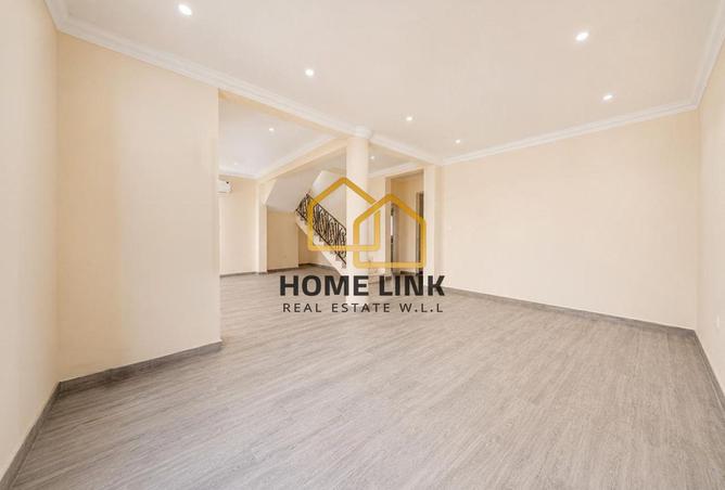 61334782 - Property Image 2