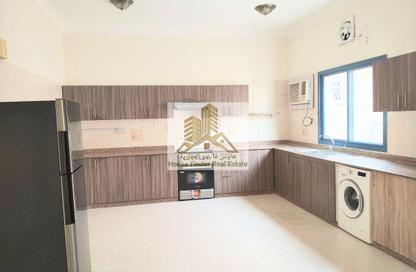 مجمع سكني - 3 غرف نوم - 3 حمامات للايجار في شارع  بو هامو - أبو هامور - الدوحة