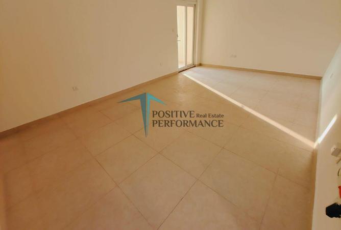 54489435 - صورة العقار 3