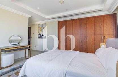 Apartment - 1 Bedroom - 3 Bathrooms for rent in West Porto Drive - Porto Arabia - The Pearl Island - Doha