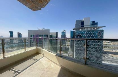 Apartment - 2 Bedrooms - 2 Bathrooms for rent in Marina Tower 21 - Marina District - Lusail
