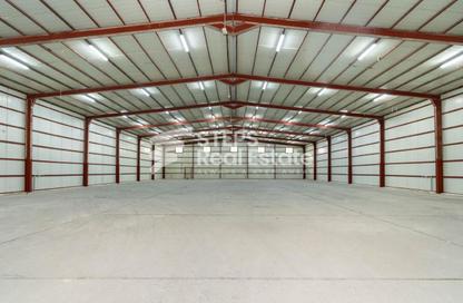 Warehouse - Studio - 1 Bathroom for rent in East Industrial Street - Birkat Al Awamer - Al Wakra