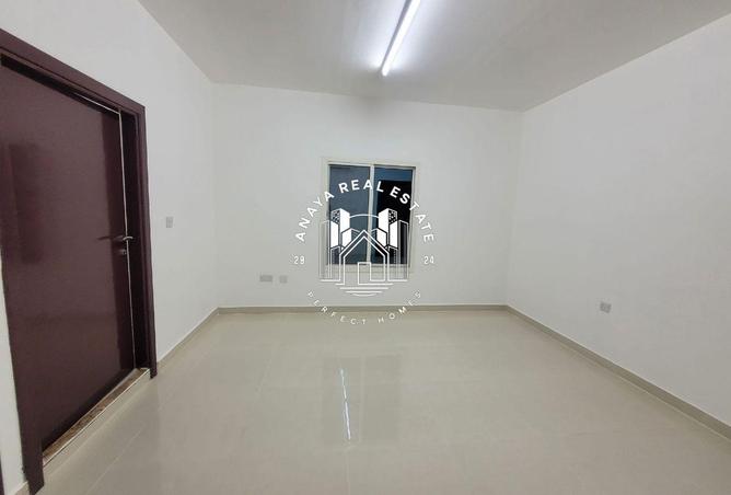 57033851 - Property Image 2