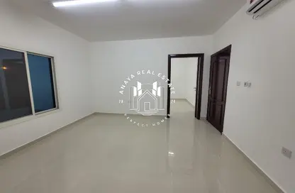 Villa - 1 Bedroom - 1 Bathroom for rent in Al Nuaija Street - Al Nuaija - Doha