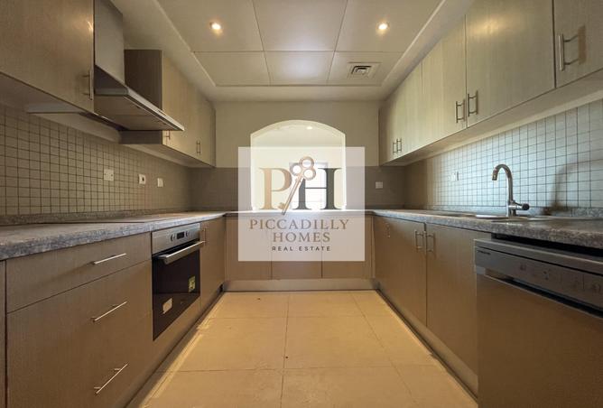 1013197 - Property Image 3