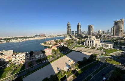 Apartment - 2 Bedrooms - 3 Bathrooms for rent in East Porto Drive - Porto Arabia - The Pearl Island - Doha