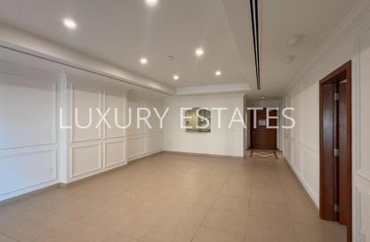 Apartment - 1 Bedroom - 2 Bathrooms for rent in West Porto Drive - Porto Arabia - The Pearl Island - Doha