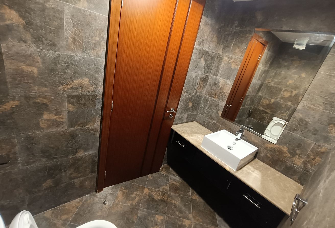 Spacious 1BHK |ONE MONTH FREE|WITH BALCONY thumbnail 9