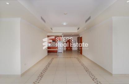 Apartment - Studio - 1 Bathroom for rent in West Porto Drive - Porto Arabia - The Pearl Island - Doha