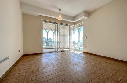 Apartment - 2 Bedrooms - 3 Bathrooms for rent in Viva East - Viva Bahriyah - The Pearl Island - Doha