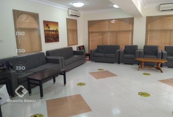 985018 - Property Image 2