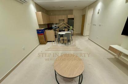 Apartment - 2 Bedrooms - 2 Bathrooms for rent in Umm Ghwailina Comm - Umm Ghuwalina - Umm Ghuwailina - Doha