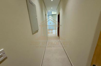 Apartment - 2 Bedrooms - 2 Bathrooms for rent in Umm Ghwailina Comm - Umm Ghuwalina - Umm Ghuwailina - Doha
