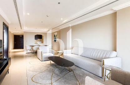 Apartment - 1 Bedroom - 2 Bathrooms for rent in West Porto Drive - Porto Arabia - The Pearl Island - Doha