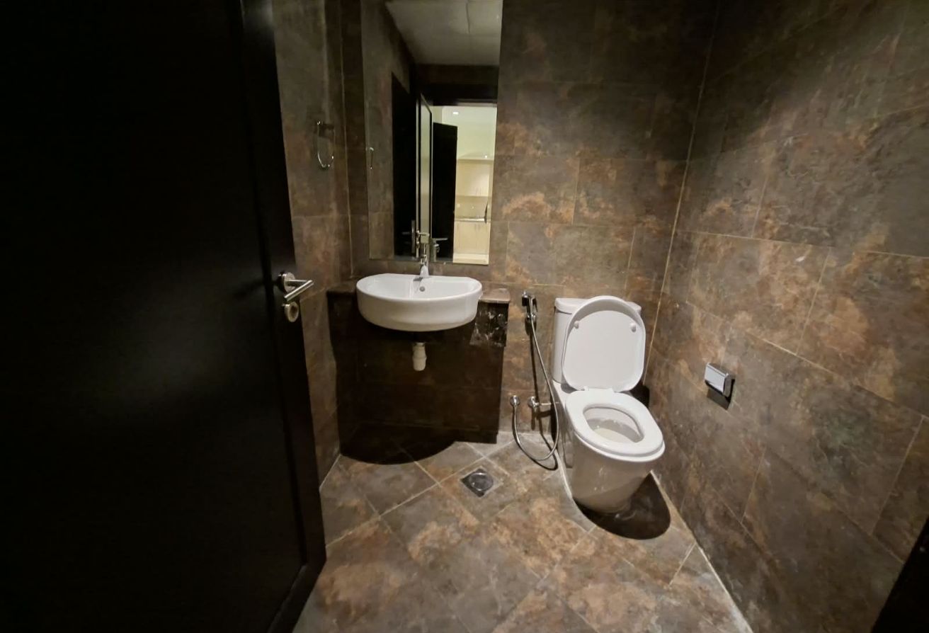 Luxury 1BR | Fully Furnished | 122 SQM | Porto Ara thumbnail 16