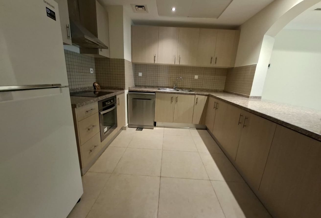 Luxury 1BR | Fully Furnished | 122 SQM | Porto Ara thumbnail 10