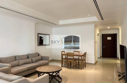 Apartment - Studio - 1 Bathroom for rent in Porto Arabia Townhouses - Porto Arabia - The Pearl Island - Doha