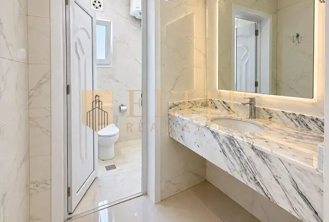 61731853 - Property Image 2