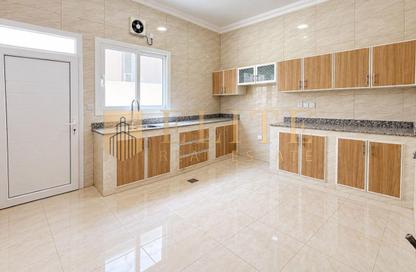 Villa - 7 - 7 for rent in Al Markhiya Street - Al Markhiya - Doha
