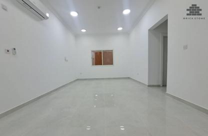 شقة - 2 غرف نوم - 2 حمامات للايجار في سومرست أل منصور - المنصورة - الدوحة