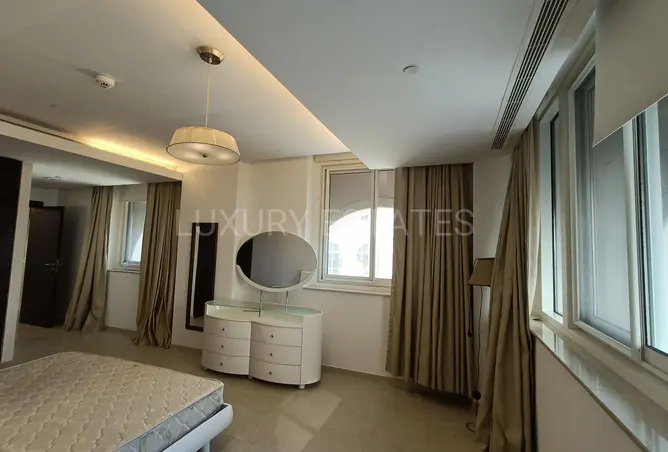 60166872 - Property Image 2