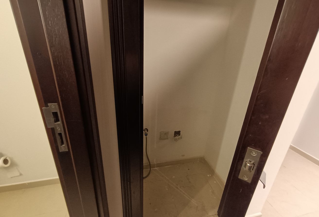 FULLY FURNISHED 1BHK|ONE MONTH FREE|BILLS INCLUDED thumbnail 15