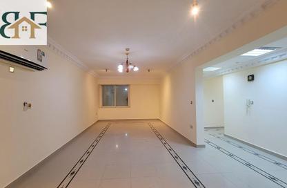 Apartment - 2 Bedrooms - 2 Bathrooms for rent in Old Airport Residential Apartments - Old Airport Road - Doha