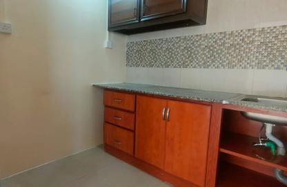 Apartment - Studio - 1 Bathroom for rent in Al Sadd - Doha