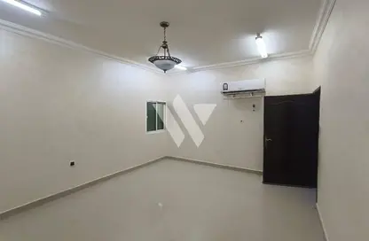 Villa - 3 Bedrooms - 3 Bathrooms for rent in Old Airport Road - Old Airport Road - Doha