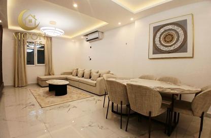 Apartment - 2 - 2 for rent in Umm Ghuwailina 4 - Umm Ghuwailina - Doha
