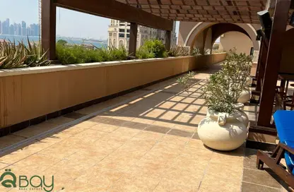 Apartment - 1 Bedroom - 2 Bathrooms for rent in East Porto Drive - Porto Arabia - The Pearl Island - Doha