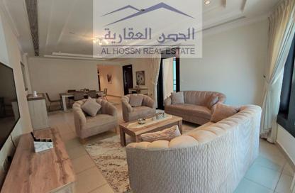 Apartment - 2 Bedrooms - 2 Bathrooms for rent in Tuscan Tower - Porto Arabia - The Pearl Island - Doha Apartment - 2 Bedrooms - 2 Bathrooms for rent in Tuscan Tower - Porto Arabia - The Pearl Island - Doha