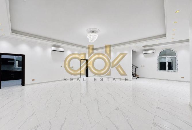 62070776 - Property Main Image