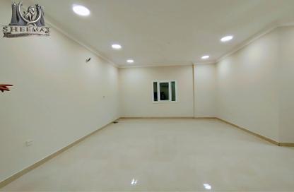 Apartment - 1 Bedroom - 2 Bathrooms for rent in Al Nasr Street - Al Nasr - Doha
