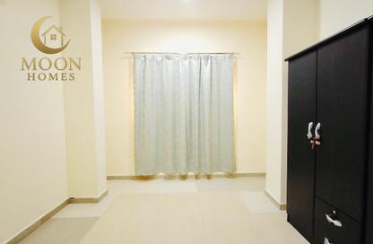 Apartment - 1 Bedroom - 1 Bathroom for rent in Umm Ghwailina Comm - Umm Ghuwalina - Umm Ghuwailina - Doha Apartment - 1 Bedroom - 1 Bathroom for rent in Umm Ghwailina Comm - Umm Ghuwalina - Umm Ghuwailina - Doha