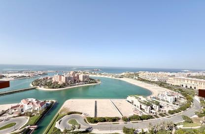 Apartment - Studio - 1 for rent in East Porto Drive - Porto Arabia - The Pearl Island - Doha