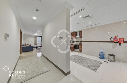 Apartment - 1 - 2 for sale in West Porto Drive - Porto Arabia - The Pearl Island - Doha