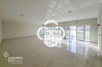 Warehouse - Studio for rent in East Industrial Street - Birkat Al Awamer - Al Wakra