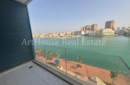 Apartment - 1 Bedroom - 2 Bathrooms for rent in Gewan Island - The Pearl Island - Doha