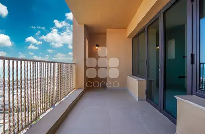 Apartment - 3 Bedrooms - 4 Bathrooms for rent in Tower 22 - Porto Arabia - The Pearl Island - Doha