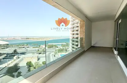 Apartment - 1 Bedroom - 2 Bathrooms for rent in Marina Residences 195 - Marina District - Lusail